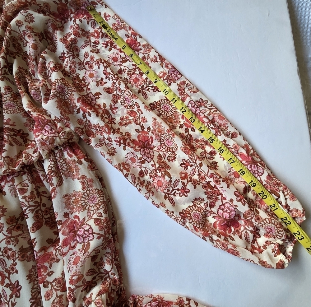 Lush Floral Pink And Cream Dress - Picture 6 of 9
